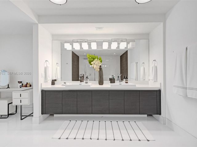 Продажа квартиры #4-1104 - фото 7490176