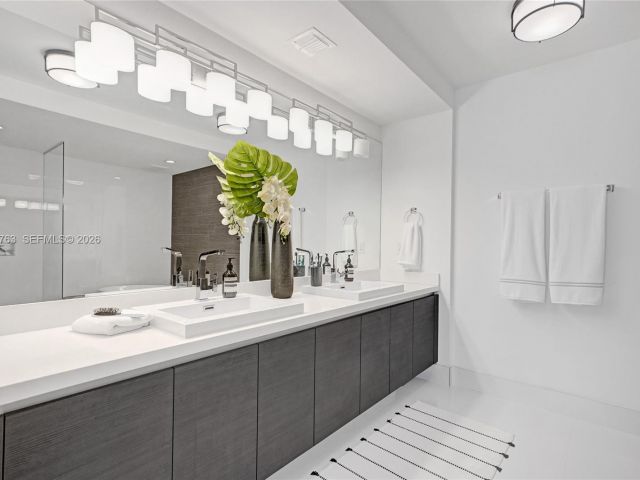 Продажа квартиры #4-1104 - фото 7490177