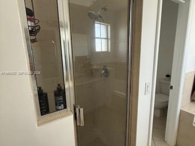 Продажа дома по адресу 15243 SW 9th Way - фото 7521531