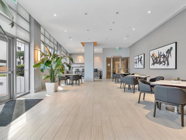 Продажа квартиры #406 - фото 7511553