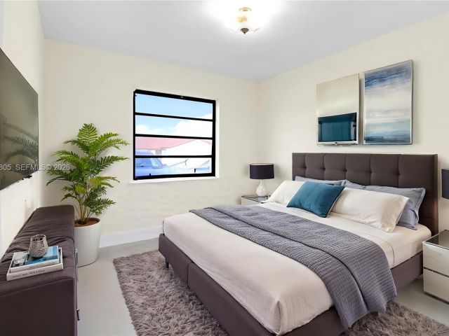 Продажа дома по адресу 13844 SW 15th St - фото 7466041