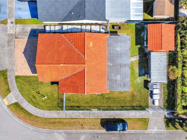 Продажа дома по адресу 13844 SW 15th St - фото 7466044