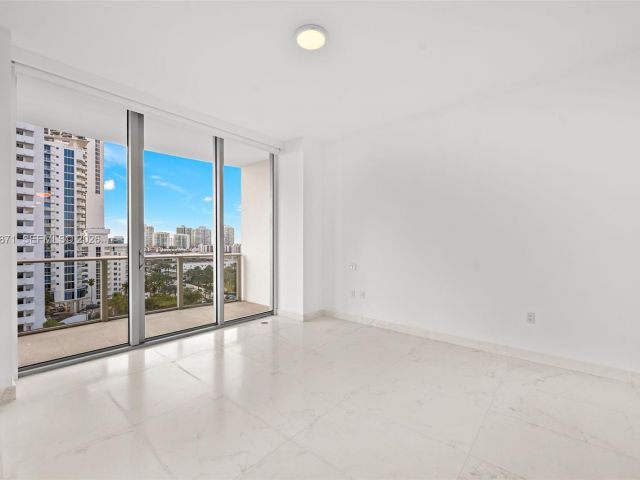 Продажа квартиры #703 - фото 7530701