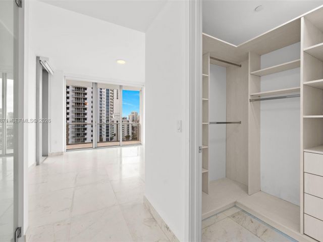 Продажа квартиры #703 - фото 7530705