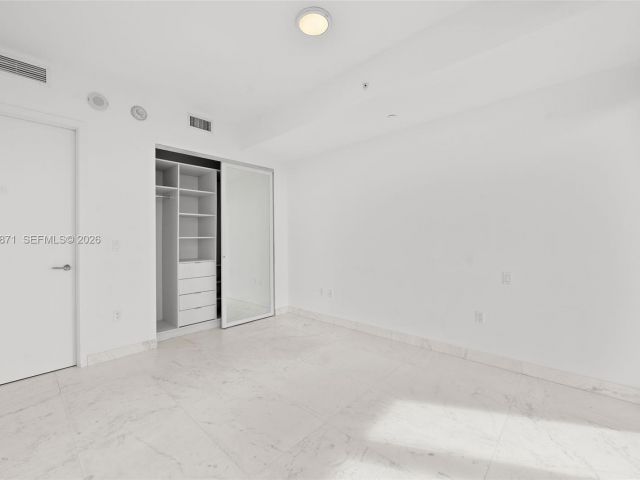 Продажа квартиры #703 - фото 7530709