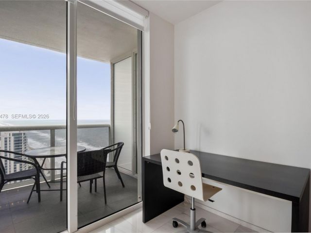 Квартира в аренду номер3211 - фото 7499776