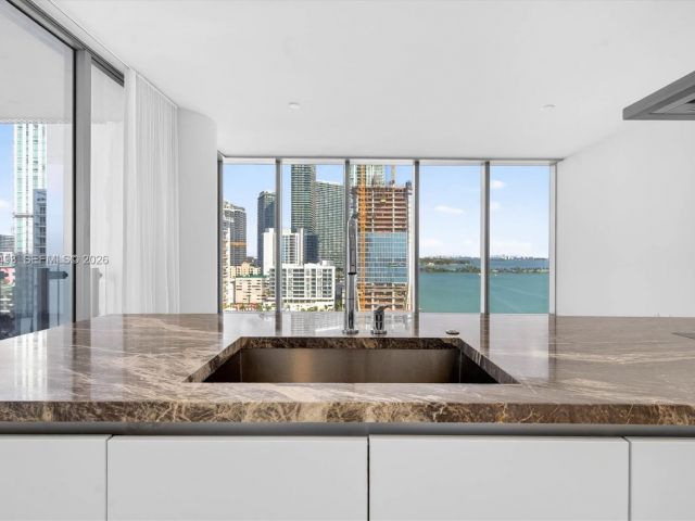 Квартира в аренду номер1406 - фото 7497789