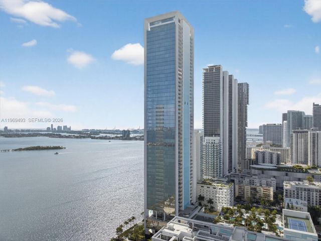 Квартира в аренду номер1406 - фото 7497803