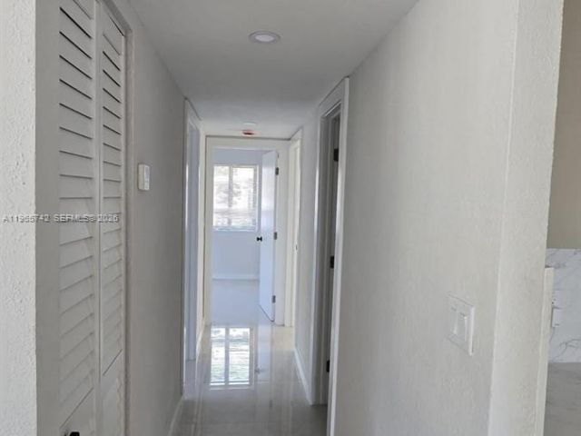 Продажа дома по адресу 1910 NW 134th St - фото 7465368