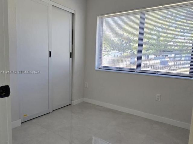 Продажа дома по адресу 1910 NW 134th St - фото 7465371