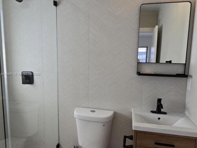 Продажа дома по адресу 1910 NW 134th St - фото 7465378