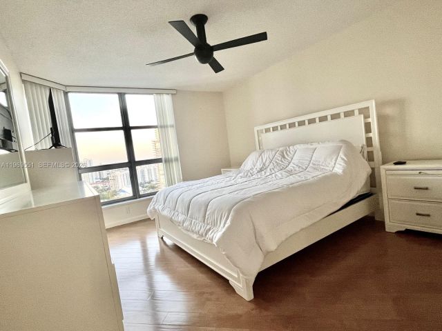 Квартира в аренду номер2504 - фото 7504120