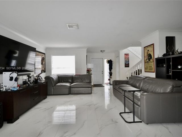 Продажа дома по адресу 15115 SW 109th St - фото 7464683