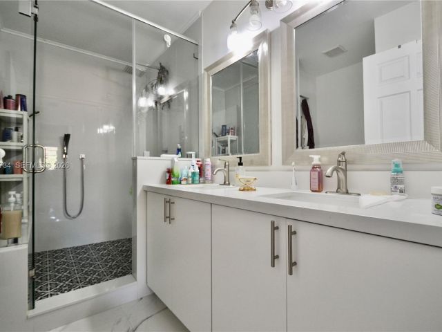 Продажа дома по адресу 15115 SW 109th St - фото 7464696