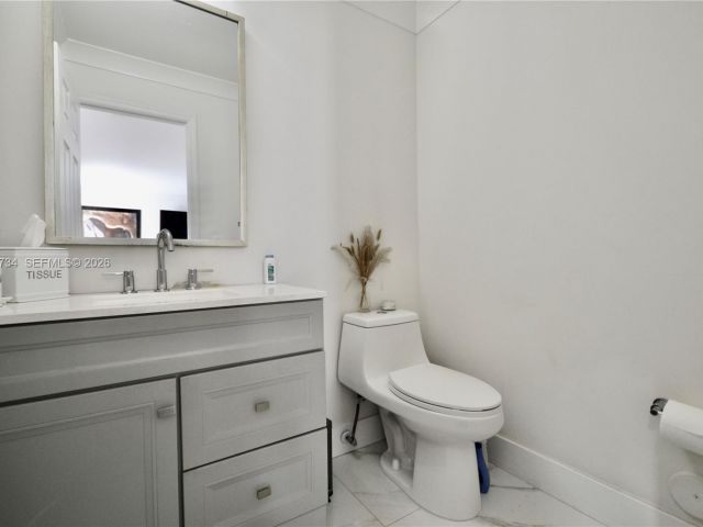 Продажа дома по адресу 15115 SW 109th St - фото 7464709