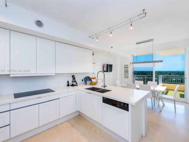 Продажа квартиры #605 - фото 7491878