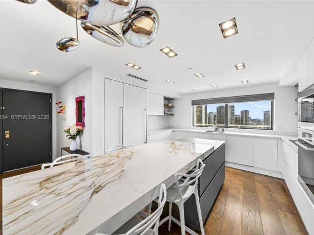 Квартира в аренду номер3407 - фото 7491431