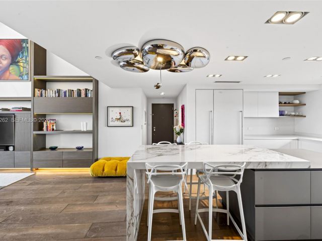 Продажа квартиры #3407 - фото 7491489