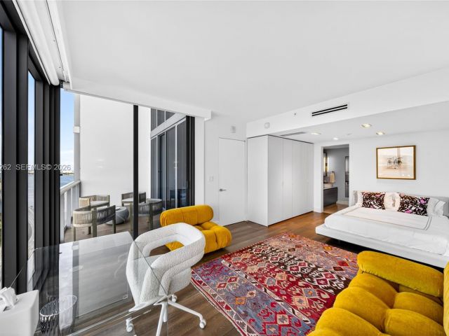 Продажа квартиры #3407 - фото 7491490