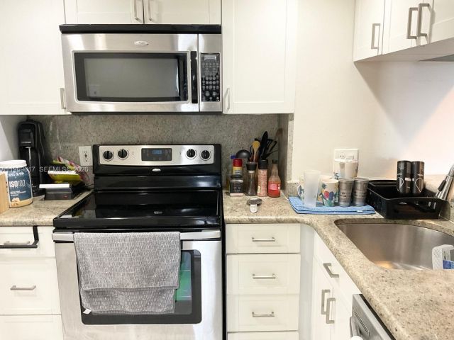 Продажа квартиры #704 - фото 7479125