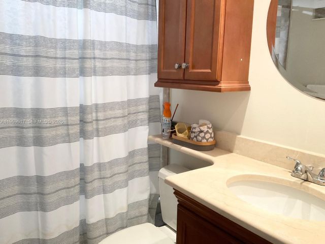 Продажа квартиры #704 - фото 7479129