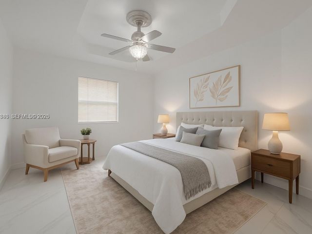 Продажа дома по адресу 642 SE 37th PL - фото 7493164