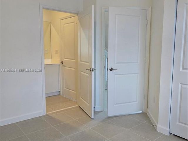 Дом в аренду по адресу 2729 SE 26th Rd 2729 - фото 7456385