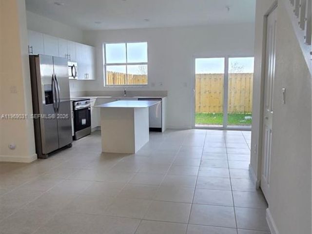 Дом в аренду по адресу 2729 SE 26th Rd 2729 - фото 7456394