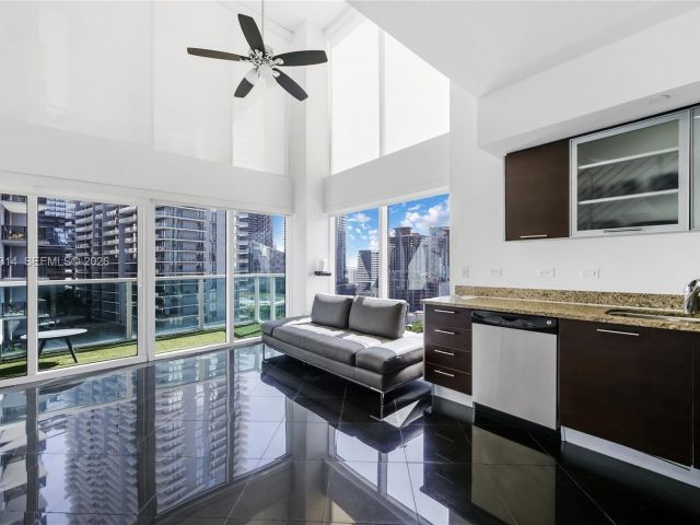 Продажа квартиры #1116 - фото 7530095