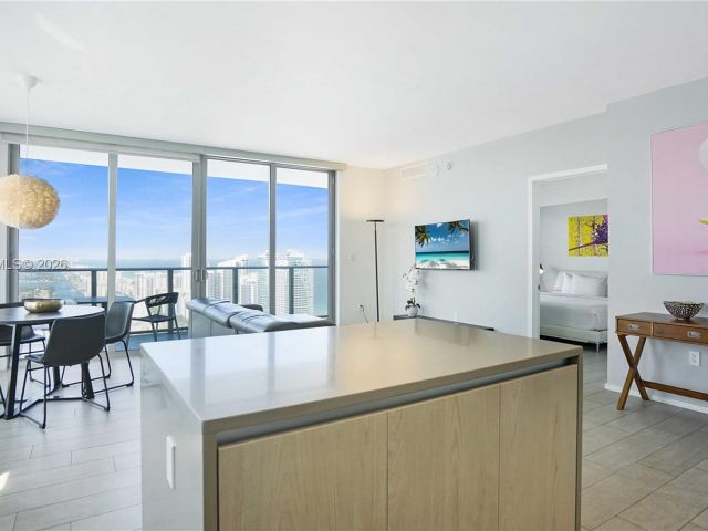 Продажа квартиры #T4002 - фото 7512967