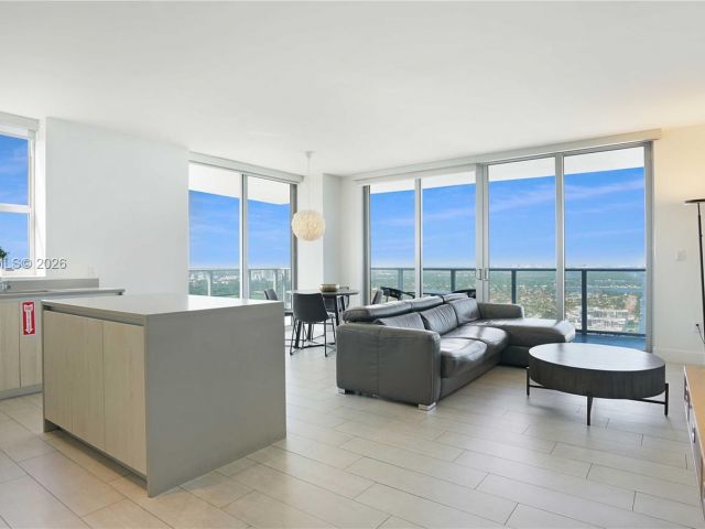 Продажа квартиры #T4002 - фото 7512972