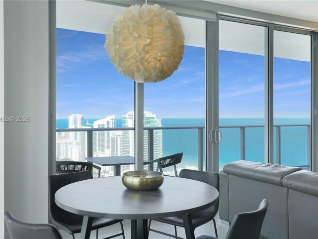 Продажа квартиры #T4002 - фото 7512974