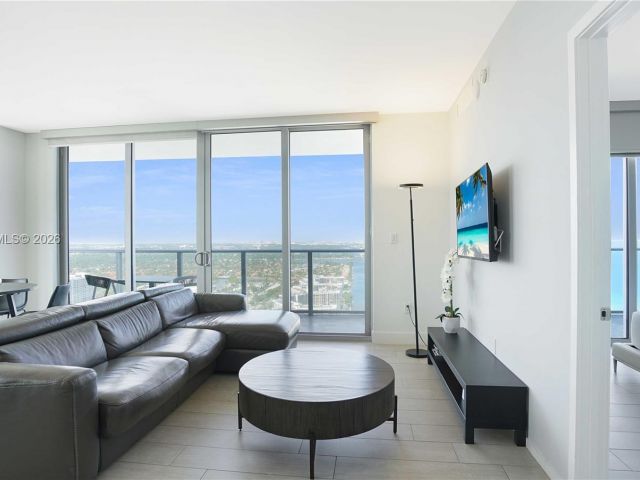 Продажа квартиры #T4002 - фото 7512976