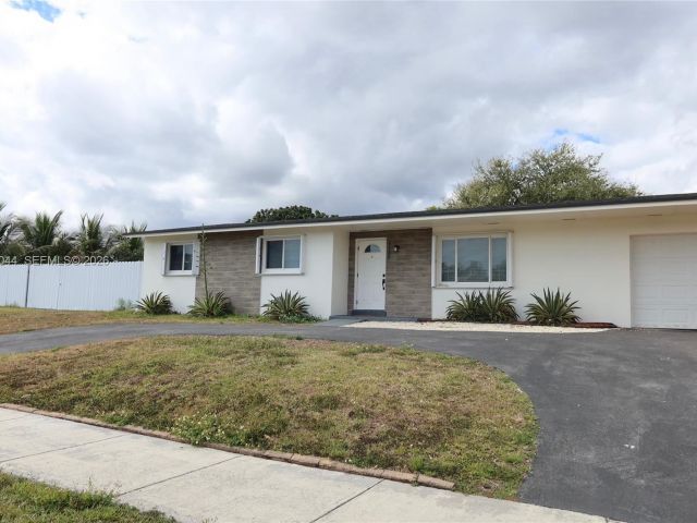 Дом в аренду по адресу 27684 SW 163rd Ct 0 - фото 7459376