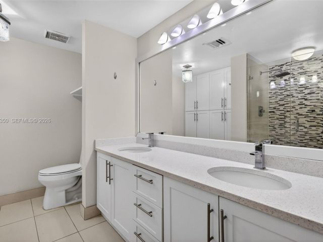 Продажа квартиры #414 - фото 7504503