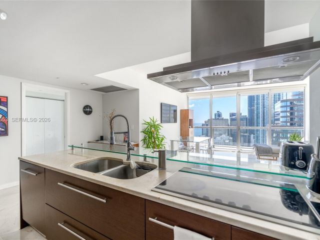 Продажа квартиры #3211 - фото 7511060