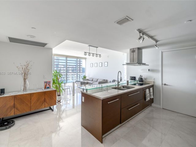 Продажа квартиры #3211 - фото 7511064