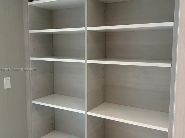 Продажа квартиры #4-2305 - фото 7489914