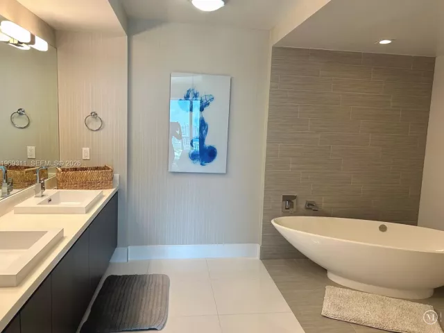 Продажа квартиры #4-2305 - фото 7489918