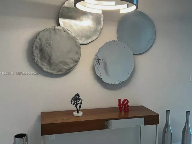 Продажа квартиры #4-2305 - фото 7489902