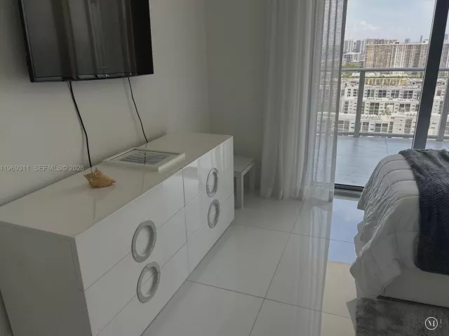 Продажа квартиры #4-2305 - фото 7489920