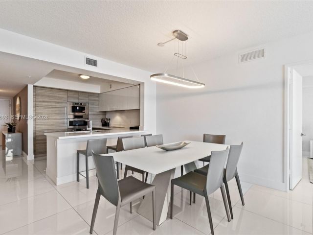 Продажа квартиры #4-2405 - фото 7489955