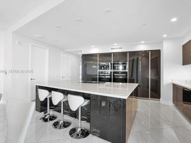 Продажа квартиры #2605 - фото 7494359