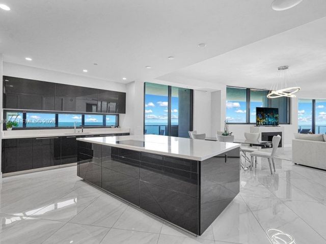 Продажа квартиры #2605 - фото 7494361