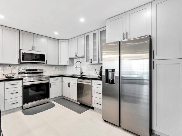 Продажа квартиры #1212 - фото 7492280