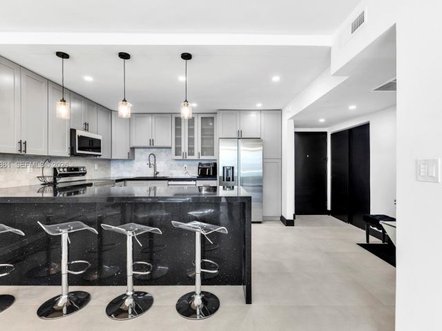 Продажа квартиры #1212 - фото 7492285