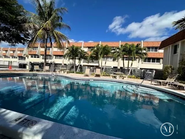 Продажа дома по адресу 5555 N OCEAN Boulevard 45 - фото 9164694
