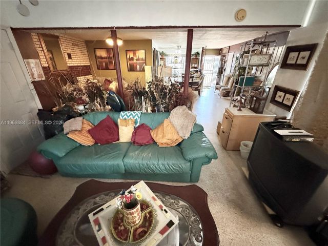 Продажа дома по адресу 17100 NW 45th Ct - фото 7535624