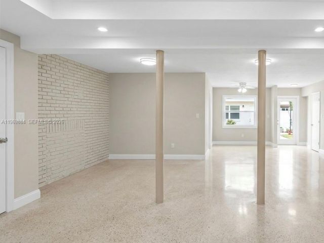 Продажа дома по адресу 17100 NW 45th Ct - фото 7535625