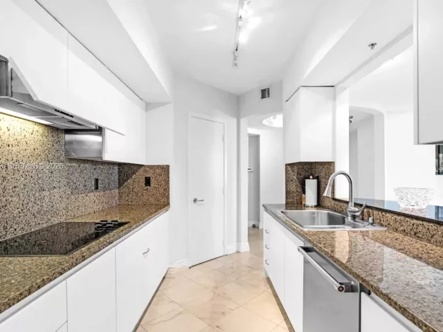 Квартира в аренду номер704 - фото 7507058